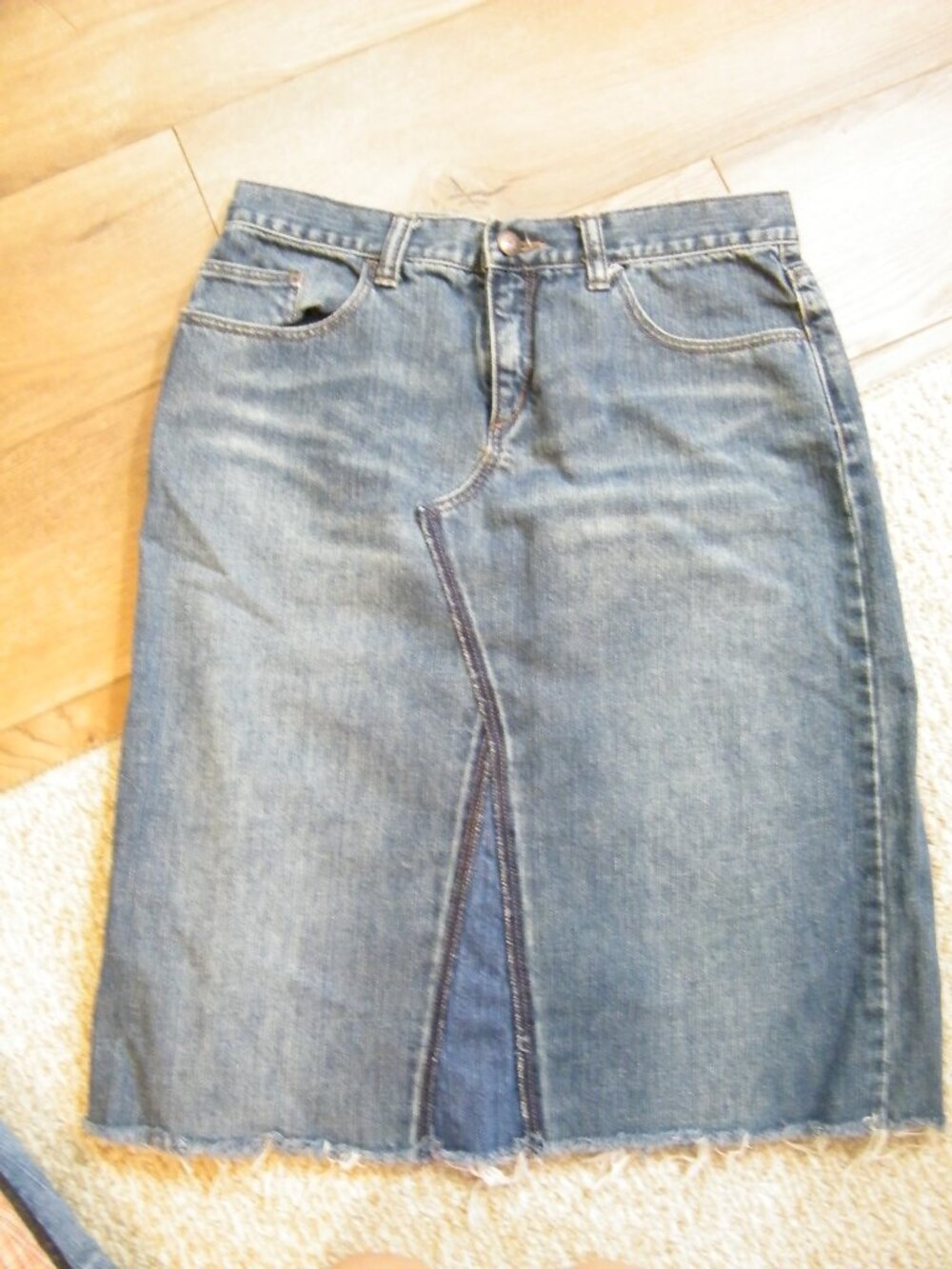 Express Jeans skirt Size: 3/4 junior